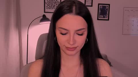 Snapshot of whoislulu chatting on 03-27-26, 06:51 whoislulu online show from 03-27-26, 06:51