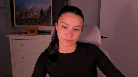 whoislulu online show from 05-17-26, 07:10