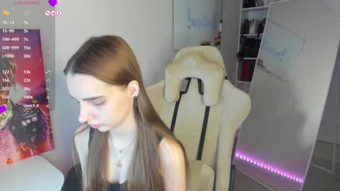 Abby  online show from 01-06-25, 03:19