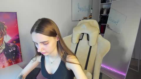 Abby  online show from 01-12-25, 02:41