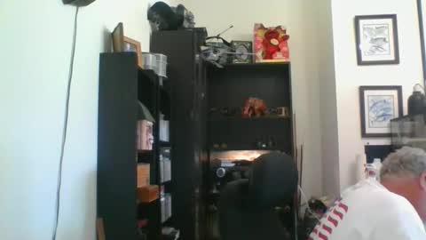 Snapshot of whs4fem chatting on 04-10-26, 11:31 whs4fem online show from 04-10-26, 11:31