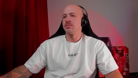 VI online show from 10-15-25, 04:51