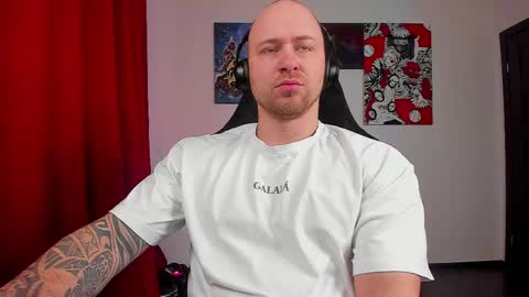 VI online show from 04-25-26, 03:20