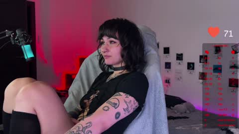 iggy iggz online show from 01-08-25, 01:00