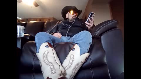 wibootdude online show from 12-03-24, 07:44