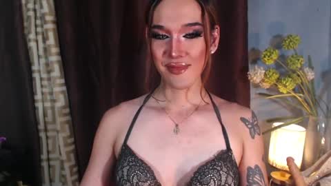 Snapshot of wickedarinaxx chatting on 07-22-26, 03:48 Arina Mistress online show from 07-22-26, 03:48