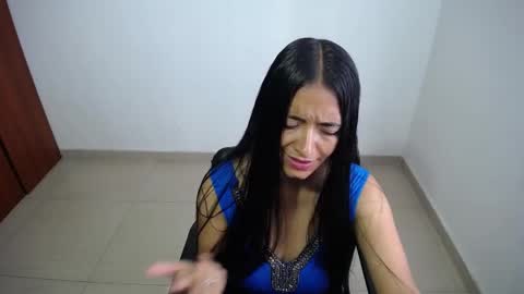 Ilauren online show from 09-11-25, 10:43