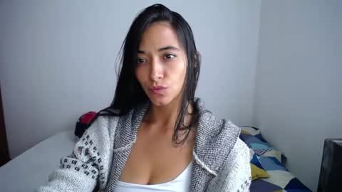 Ilauren online show from 04-21-26, 11:38