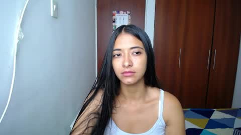 Ilauren online show from 05-25-26, 12:44