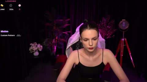 Alice online show from 04-05-26, 03:09