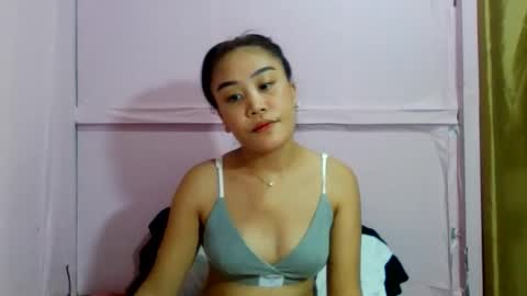 wild_doll69 online show from 03-18-26, 03:48