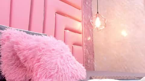 Snapshot of wild_firee_ chatting on 10-10-25, 08:19 wild_firee_ online show from 10-10-25, 08:19