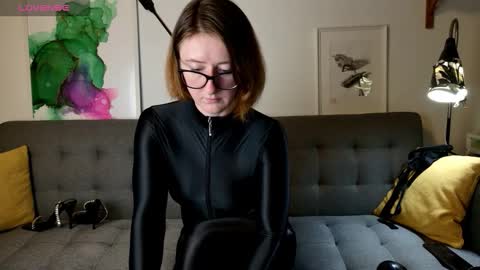 wild_peony online show from 09-14-25, 05:12