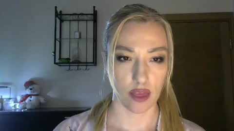 Alina online show from 03-01-25, 11:39