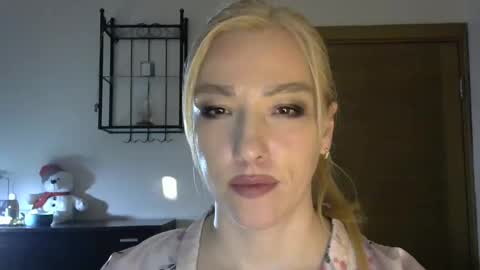 Alina online show from 03-10-25, 02:59