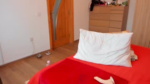 Alissa online show from 02-21-25, 06:59