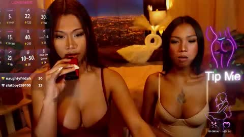 Snapshot of wildara chatting on 05-24-26, 11:32 wildara online show from 05-24-26, 11:32