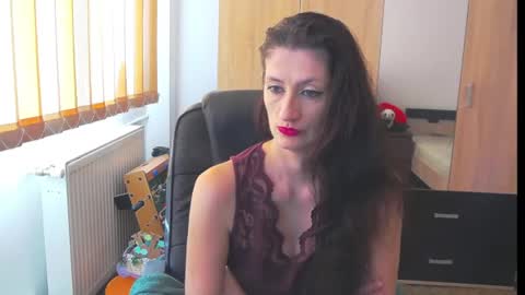 Bea online show from 02-11-25, 08:05