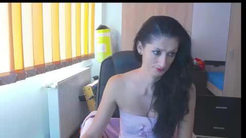 Bea online show from 09-12-25, 06:35