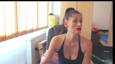 Bea online show from 09-19-25, 06:37