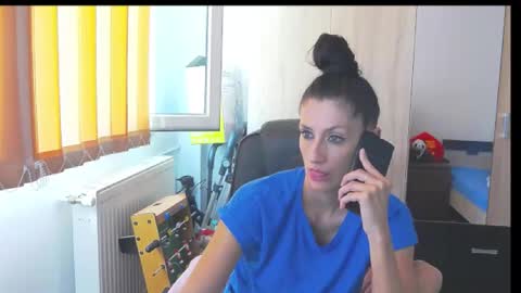 Bea online show from 09-22-25, 11:23