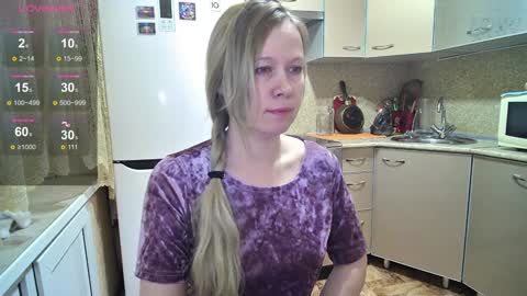 Olivia online show from 12-19-24, 11:07