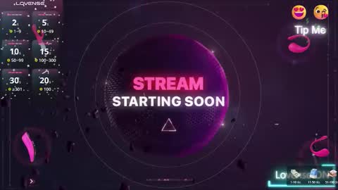 Snapshot of wildmaxine chatting on 02-24-26, 03:26 MAX online show from 02-24-26, 03:26