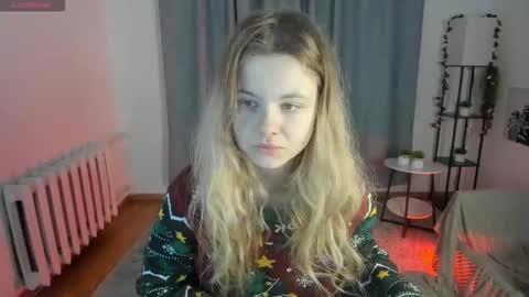 Mila 3 online show from 11-25-25, 05:07