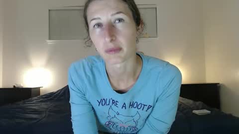 WildRose L - check my Pinned tweet if you dont see me online within 5 minutes after Ive sent email notifications online show from 11-15-25, 03:04