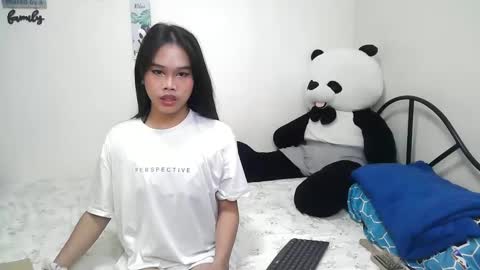 Snapshot of wildtightass chatting on 03-01-25, 07:08 Rhean online show from 03-01-25, 07:08