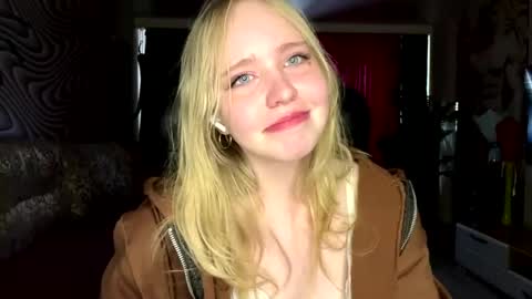 Anny online show from 06-02-26, 10:17