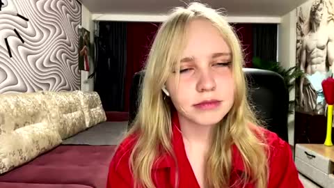 Anny online show from 06-06-26, 10:09