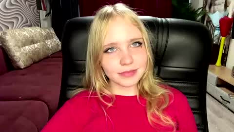 Anny online show from 06-20-26, 08:17