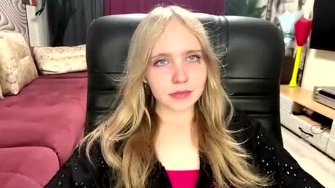 Anny online show from 07-13-26, 11:24