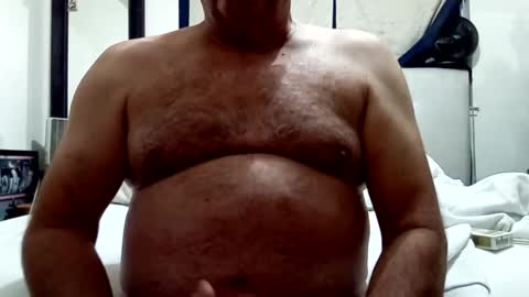 Snapshot of wilhob26 chatting on 10-01-25, 05:46 wihob26 online show from 10-01-25, 05:46