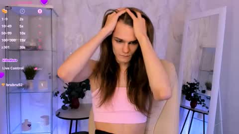 Will My schedule for this week Monday Tuesday ThursdaySaturday online show from 11-27-25, 08:22