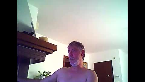 Willfire71 online show from 05-16-26, 06:43