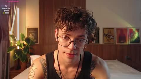 William online show from 05-31-26, 01:51