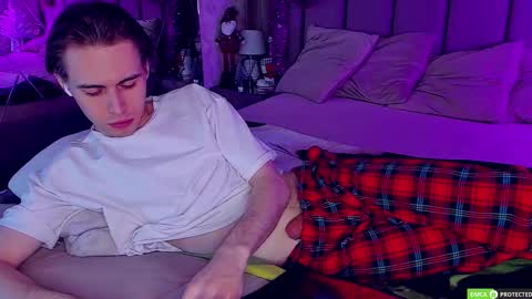 William online show from 12-19-25, 03:13