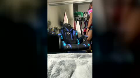 Dave online show from 03-08-26, 08:51