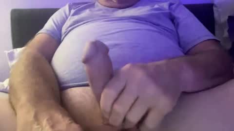 Snapshot of willieb777 chatting on 04-04-26, 10:46 willieb777 online show from 04-04-26, 10:46