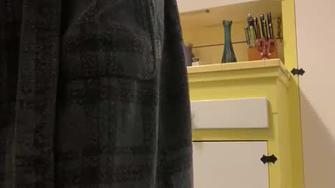 Snapshot of willirob chatting on 11-01-25, 02:19 William online show from 11-01-25, 02:19