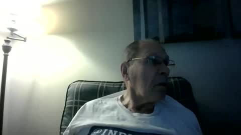 Snapshot of willnedoher chatting on 05-02-26, 12:21 Willhedoher online show from 05-02-26, 12:21