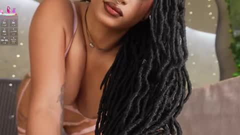 Snapshot of willow_hendrix chatting on 11-27-25, 02:41 Ms Willow online show from 11-27-25, 02:41