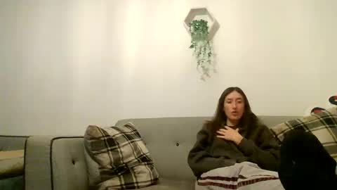 Snapshot of willy_est_95 chatting on 11-24-25, 02:00 willy_est_95 online show from 11-24-25, 02:00