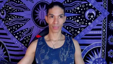 Snapshot of willy_veins chatting on 12-18-24, 06:32 willy_veins online show from 12-18-24, 06:32