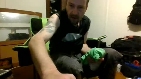 Snapshot of willydogg83 chatting on 03-20-26, 06:18 willydogg83 online show from 03-20-26, 06:18