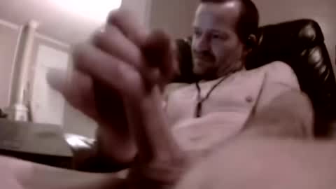 willydogg83 online show from 07-22-26, 04:59