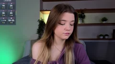Snapshot of wilonebute chatting on 05-31-26, 02:46 Mary online show from 05-31-26, 02:46