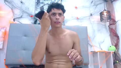 Wiltom online show from 11-01-25, 02:30